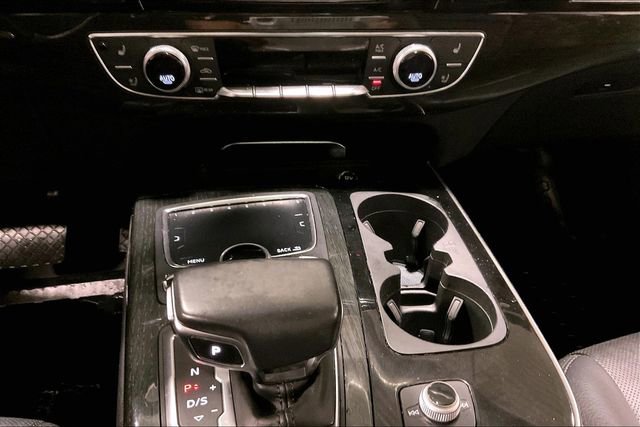 Used 2018 Audi Q7 3.0T Prestige w/ Prestige Package image 32
