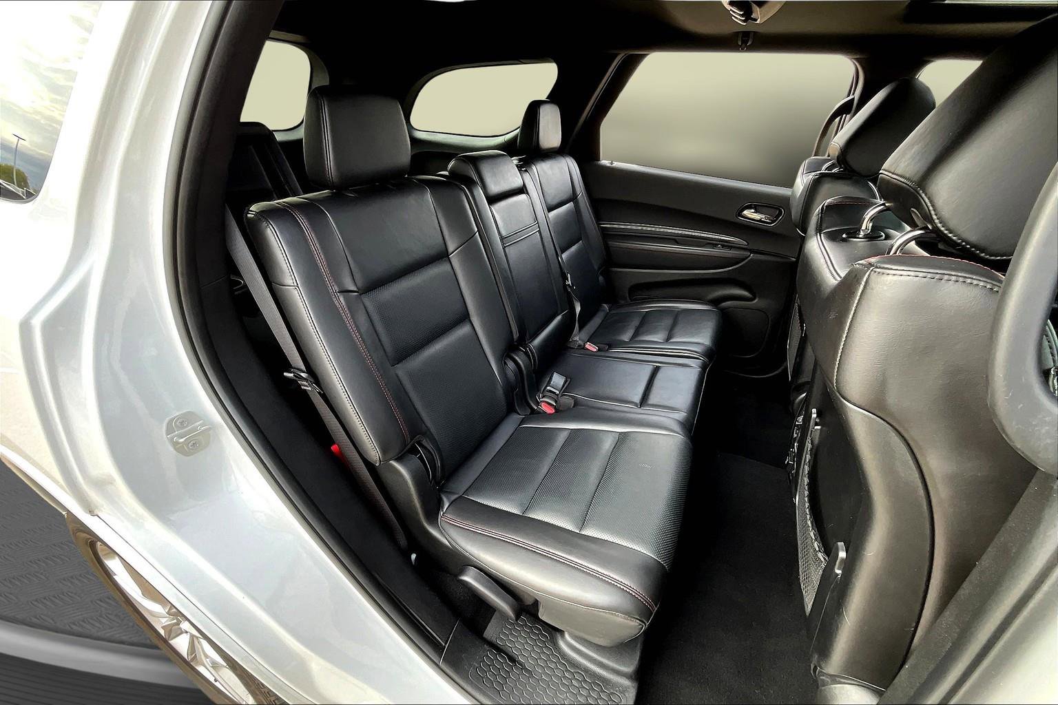 Used 2024 Dodge Durango GT image 27