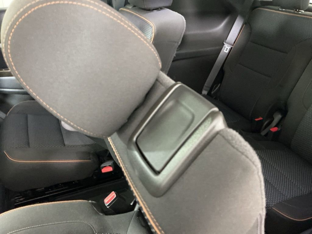 Used 2020 GMC Acadia AT4 w/ Driver Alert Package II AWD/4WD image 10