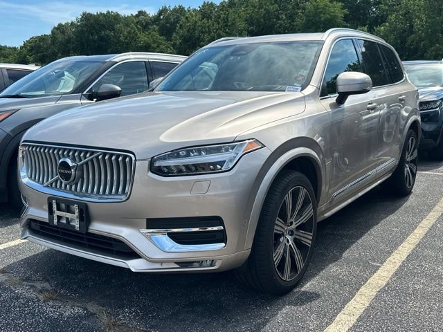 Used 2024 Volvo XC90 B6 Ultimate AWD/4WD image 3