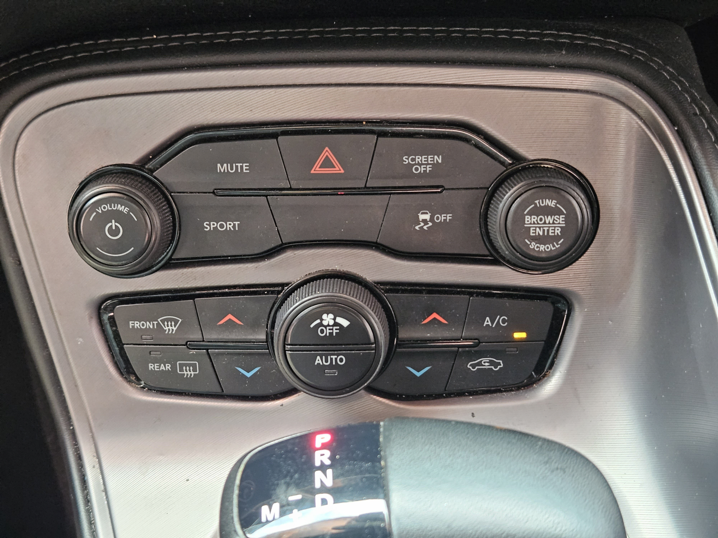 Used 2023 Dodge Challenger SXT w/ Blacktop Package AWD/4WD image 10