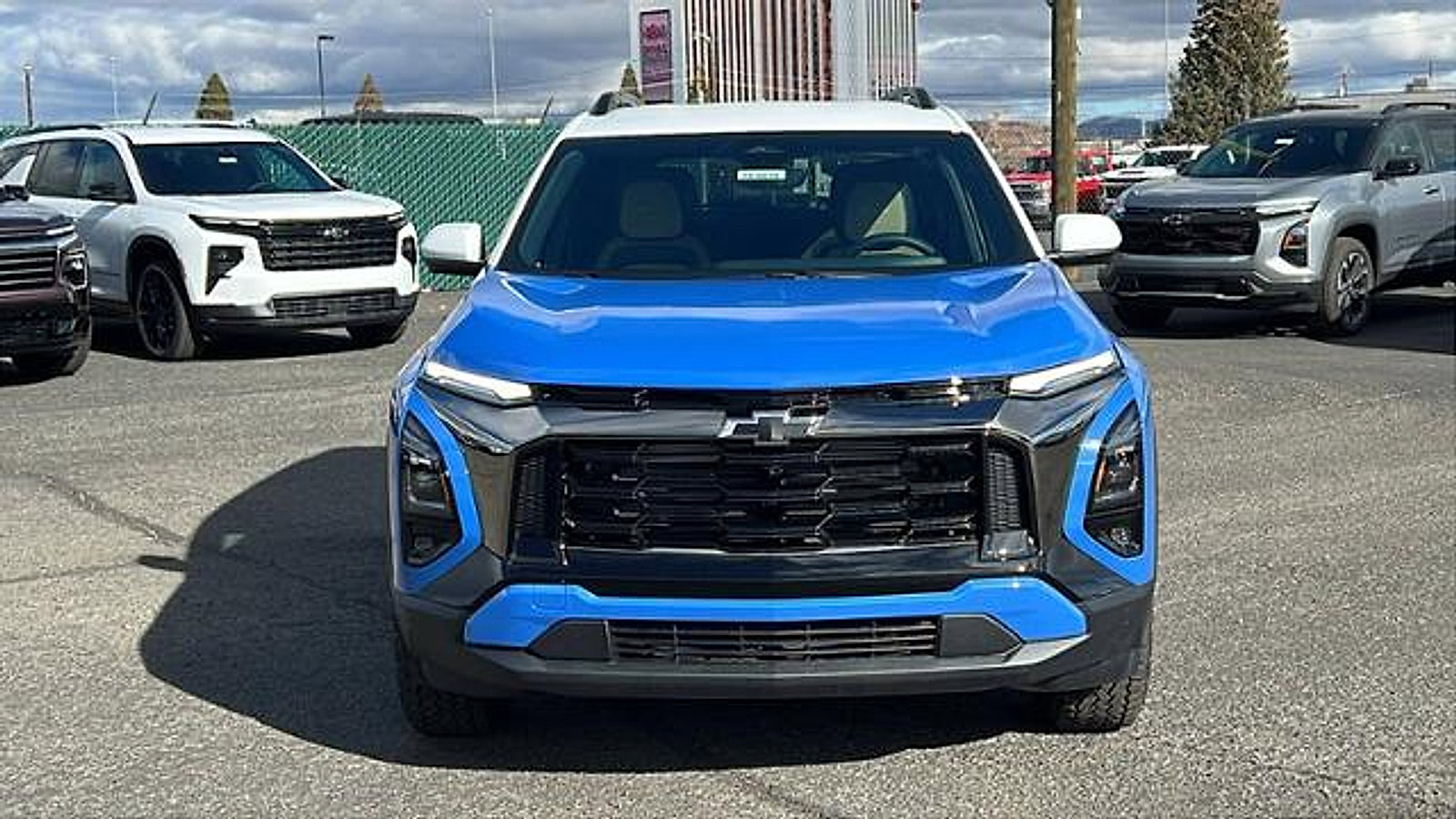 New 2026 Chevrolet Equinox ACTIV w/ Convenience Package III image 2