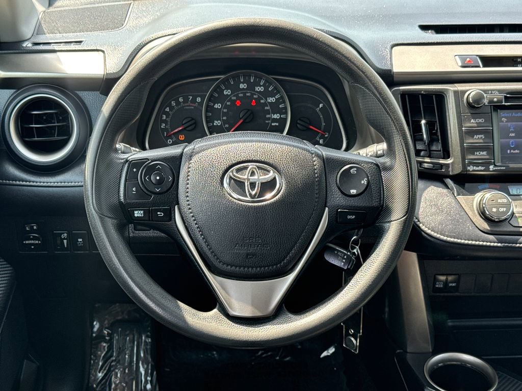 Used 2015 Toyota RAV4 XLE AWD/4WD image 13