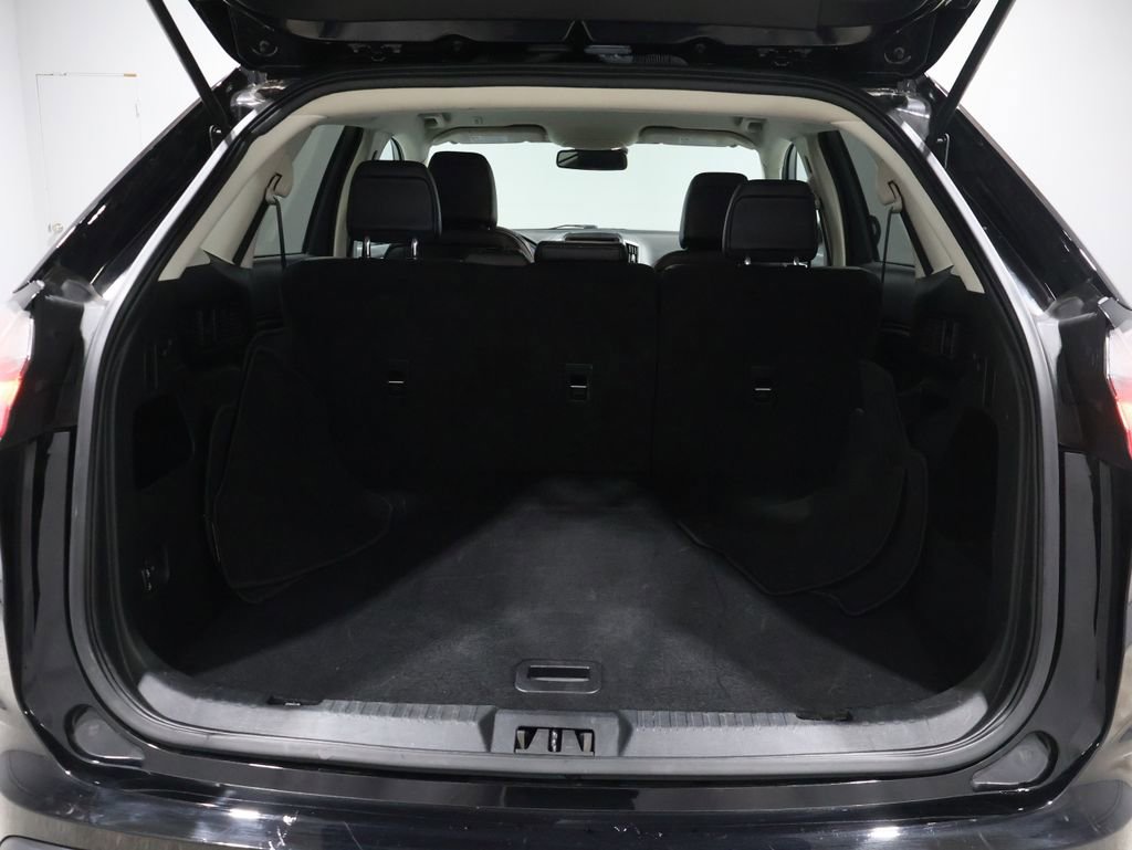 Used 2024 Ford Edge SEL image 20