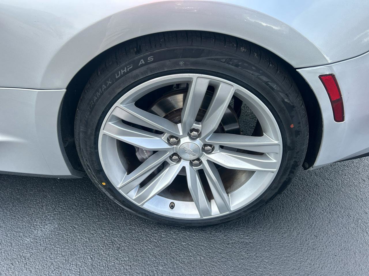 Used 2016 Chevrolet Camaro SS image 9