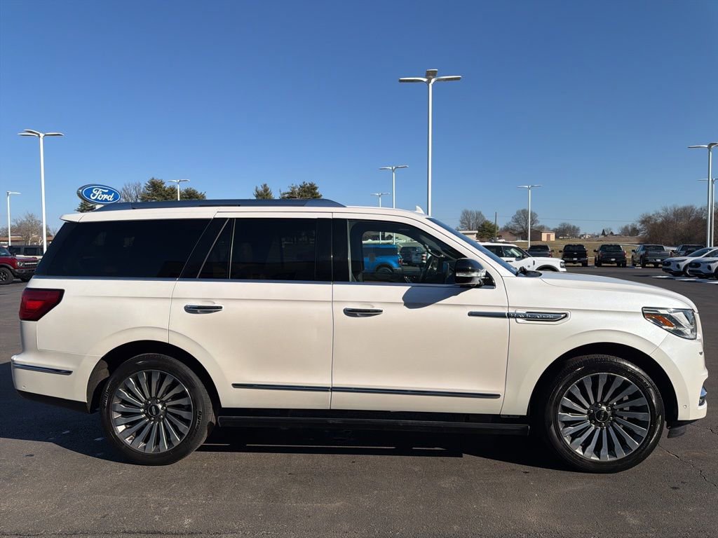 Used 2018 Lincoln Navigator Reserve w/ Technology Package image 6