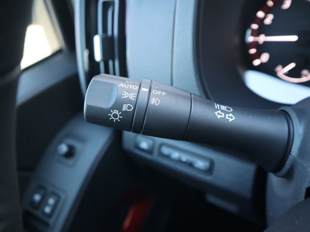 New 2026 Nissan Frontier PRO-4X w/ Pro-4x Convenience Package image 21