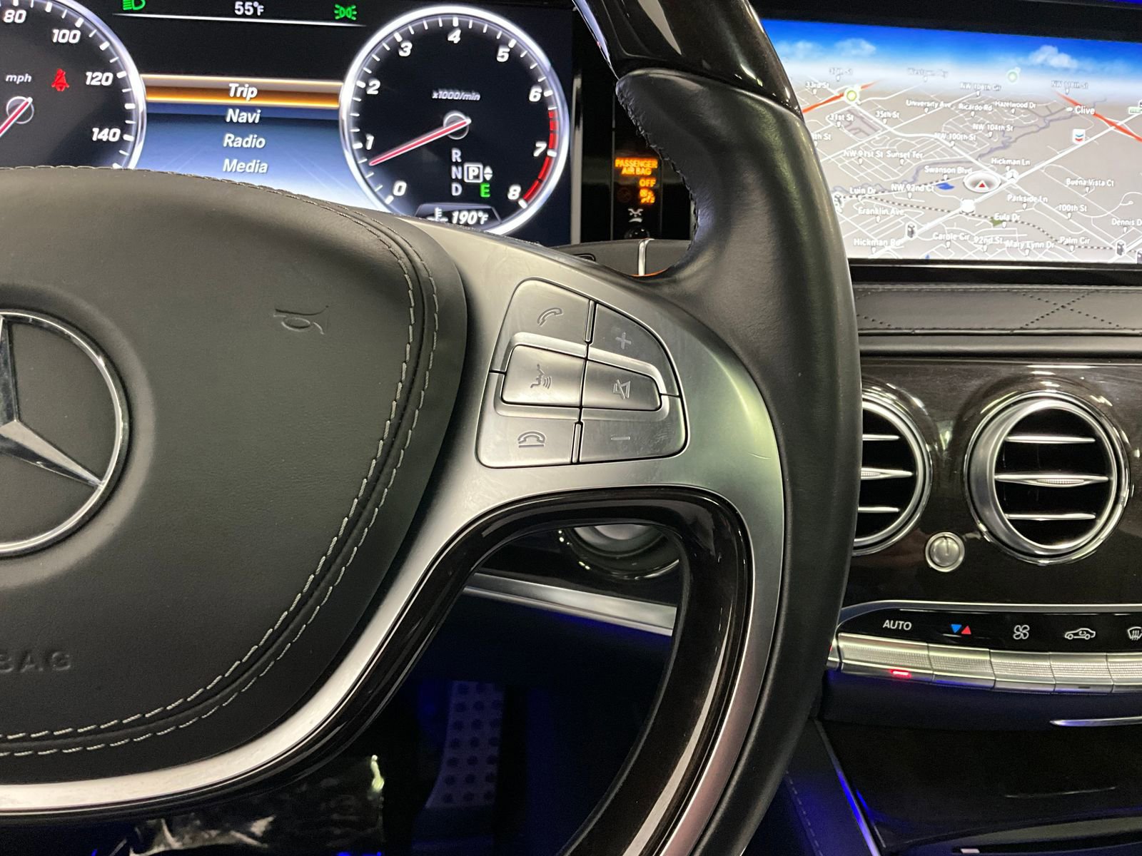 Used 2015 Mercedes-Benz S 550 4MATIC Sedan image 19