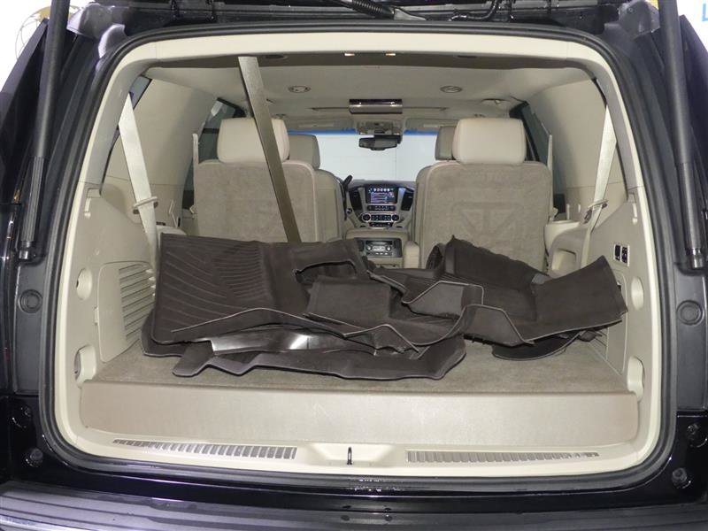 Used 2019 GMC Yukon Denali w/ Denali Ultimate Package AWD/4WD image 9