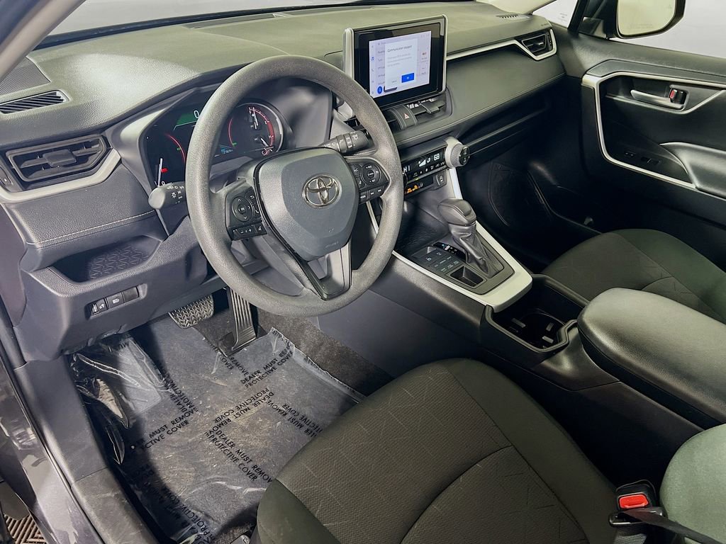 Certified 2025 Toyota RAV4 XLE AWD/4WD image 10