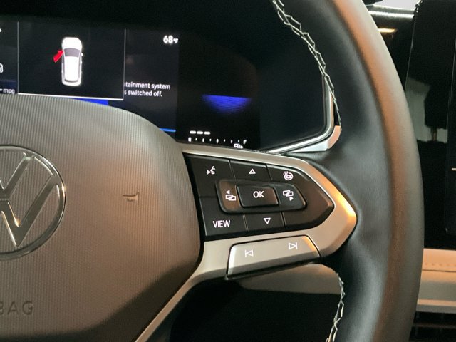 Certified 2026 Volkswagen Taos SE AWD/4WD image 19