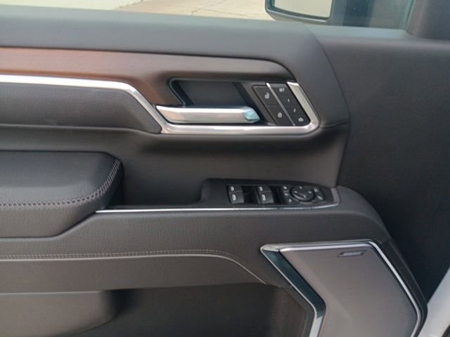 New 2025 GMC Sierra 2500 Denali w/ Denali Reserve Package image 25