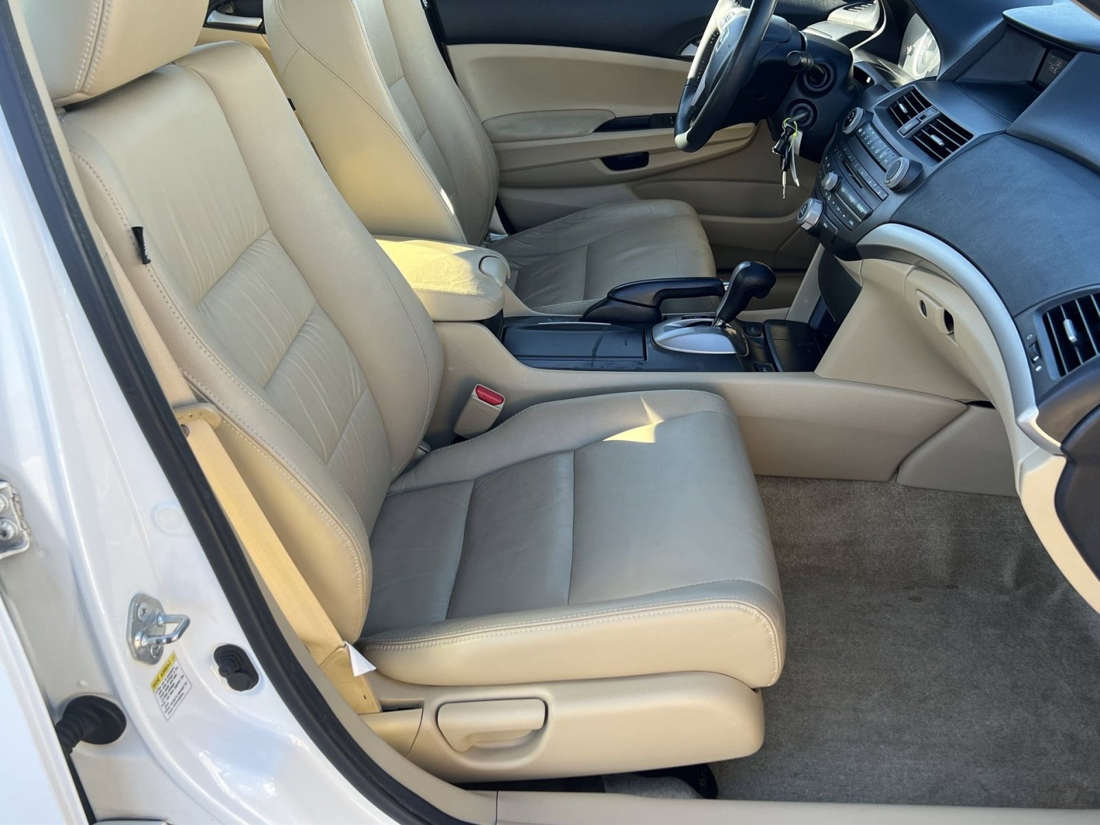 Used 2012 Honda Accord SE image 30