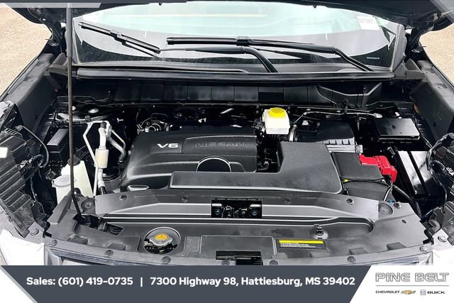 Used 2023 Nissan Pathfinder Platinum w/ Cargo Package image 8
