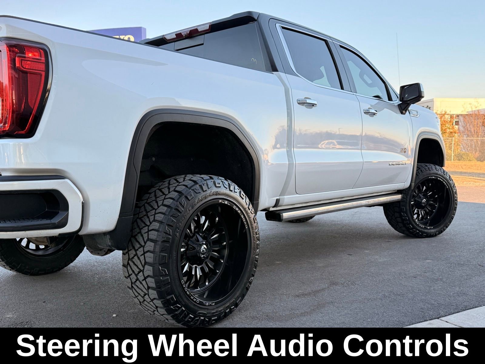 Used 2023 GMC Sierra 1500 Denali image 13