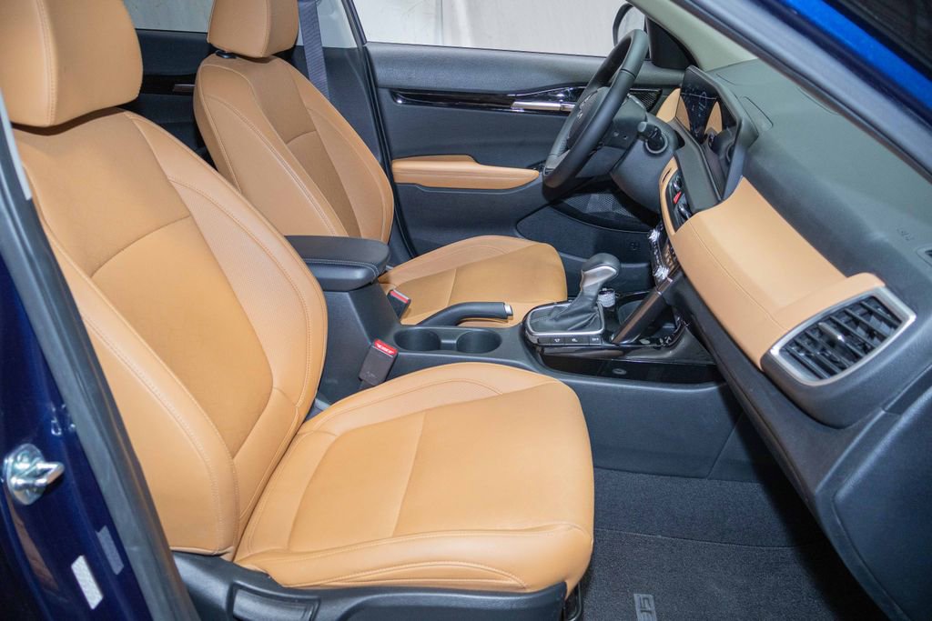 Used 2024 Kia Seltos EX image 15