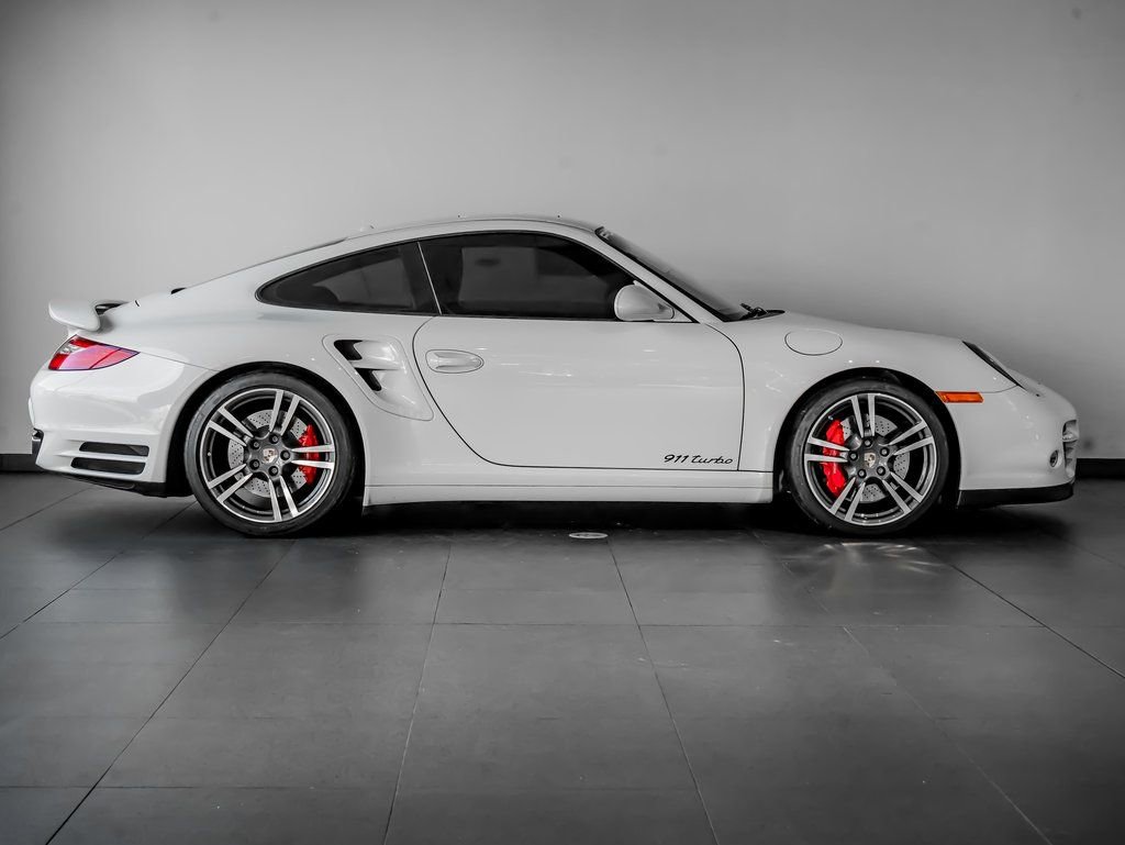 Used 2011 Porsche 911 Turbo AWD/4WD image 8
