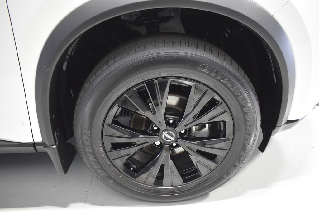 Certified 2023 Nissan Rogue SV w/ SV Premium B Package AWD/4WD image 10