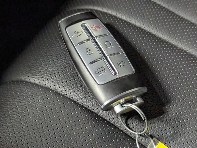 Used 2021 Genesis GV80 3.5T image 26