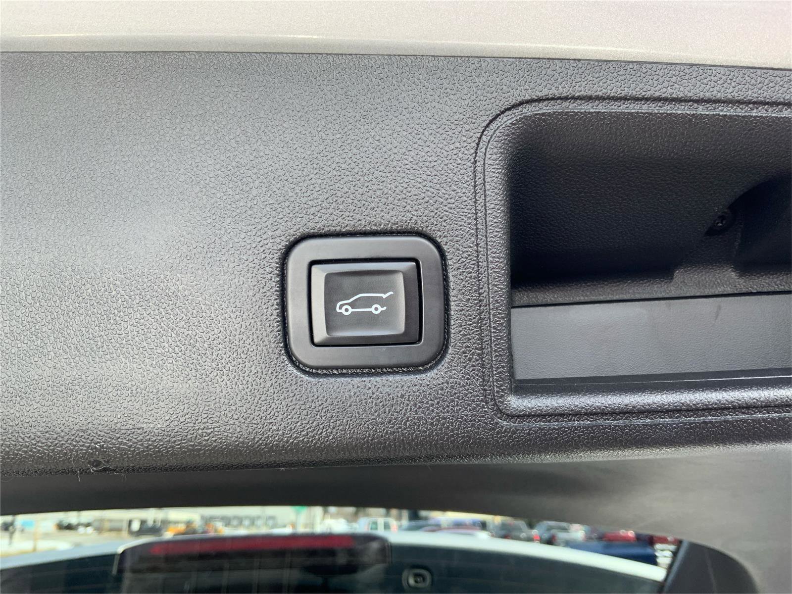 Used 2019 GMC Terrain SLT w/ Preferred Package image 31