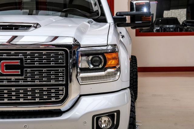 Used 2018 GMC Sierra 3500 Denali w/ Duramax Plus Package AWD/4WD image 50