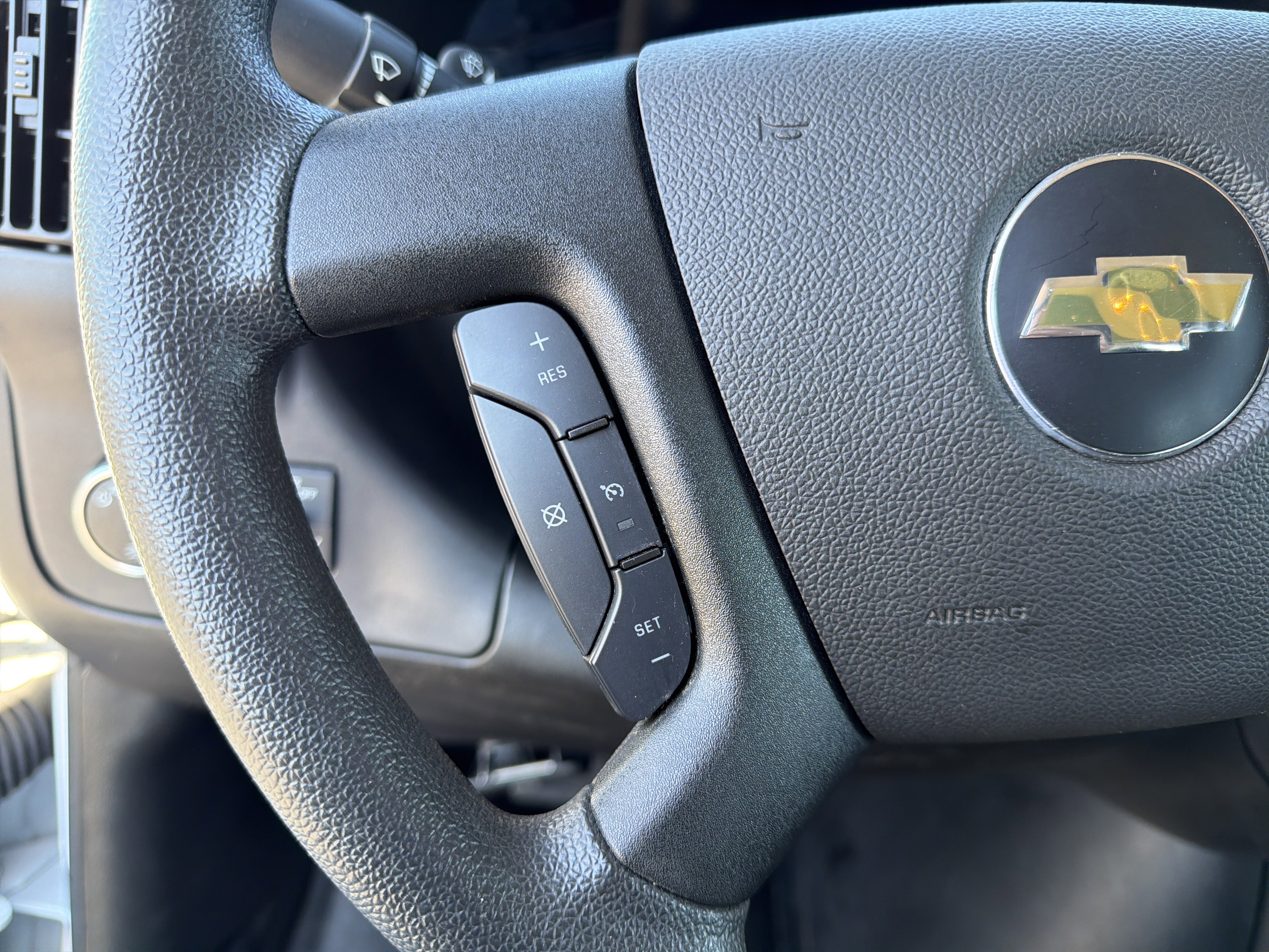 Used 2024 Chevrolet Express 2500 w/ Driver Convenience Package image 16