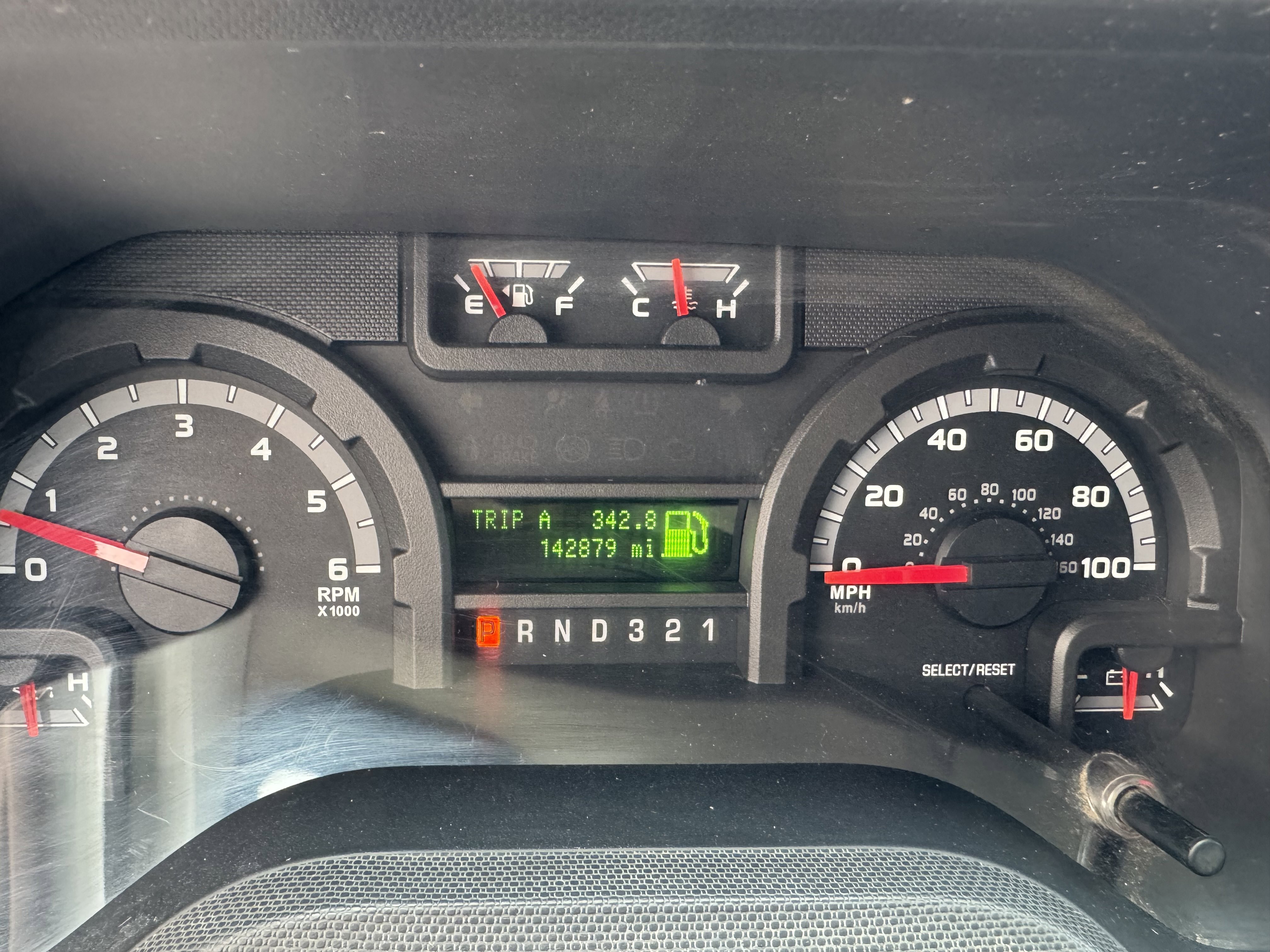 Used 2009 Ford E-350 and Econoline 350 Super Duty image 10