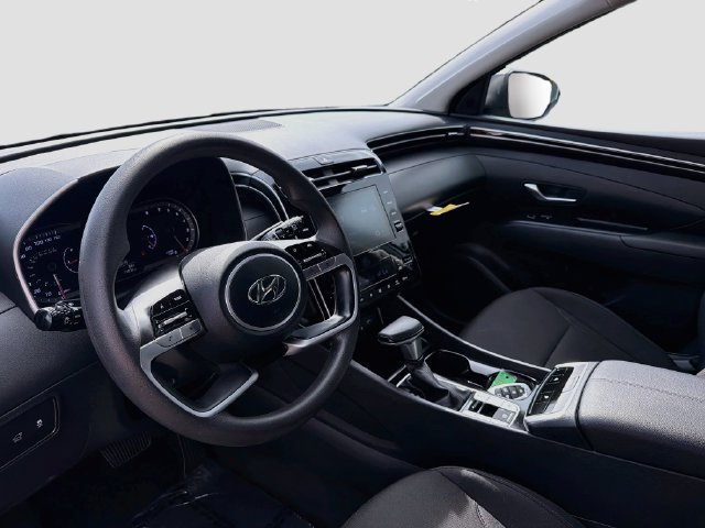 Certified 2024 Hyundai Tucson SEL FWD image 10