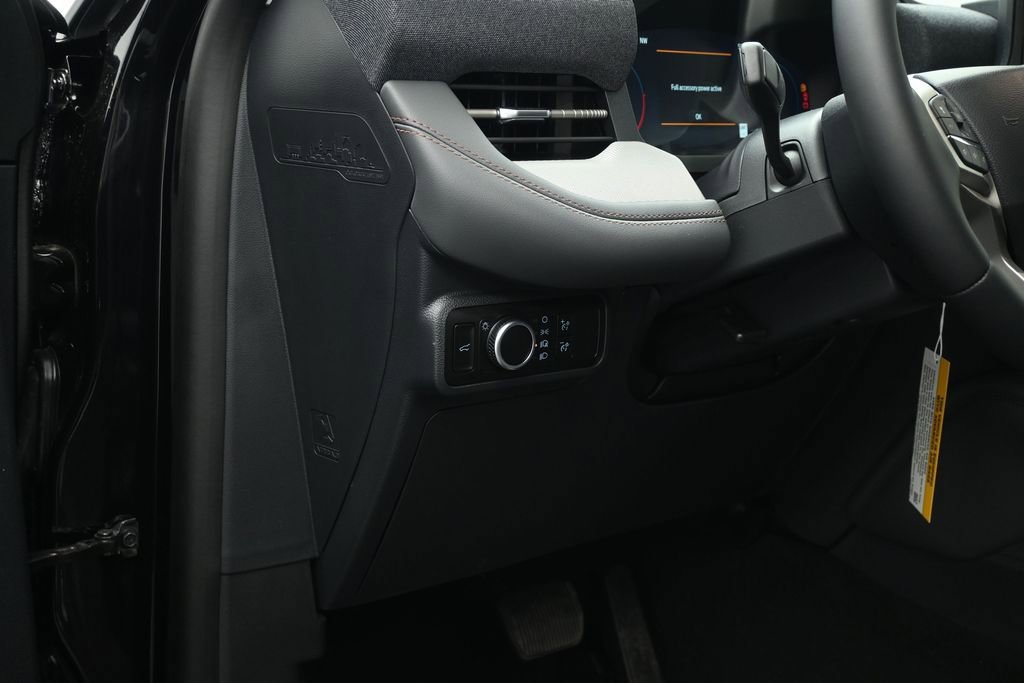 New 2026 Ford Explorer Active RWD image 10