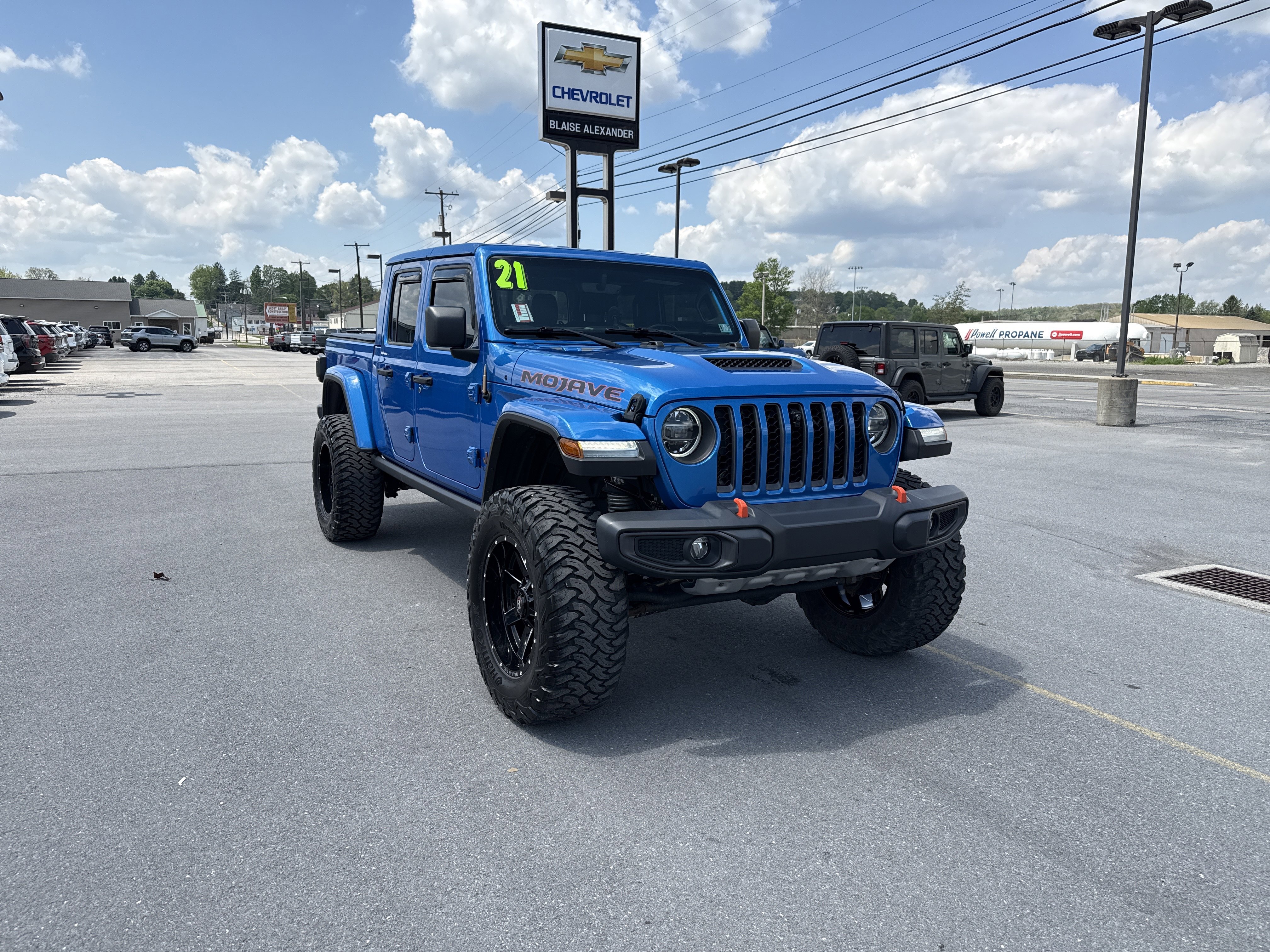 Used 2021 Jeep Gladiator Mojave AWD/4WD image 1