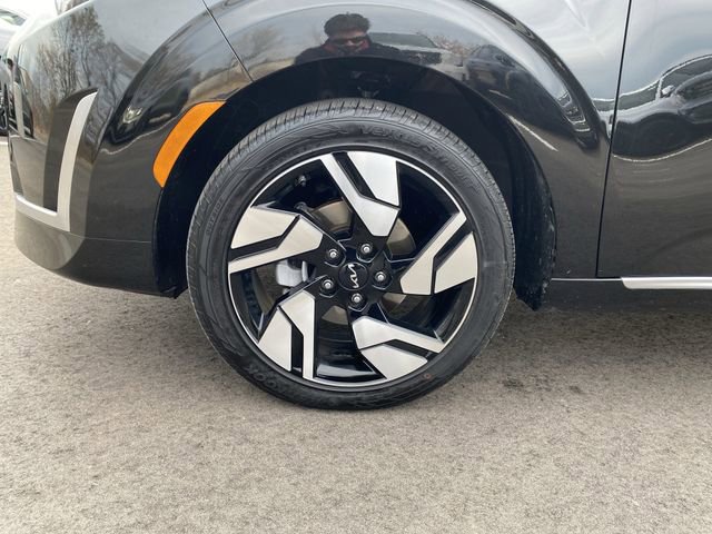 Certified 2023 Kia Soul GT-Line image 33