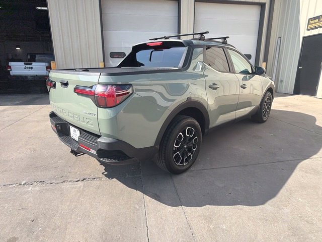 Used 2023 Hyundai Santa Cruz SEL Premium AWD/4WD image 3