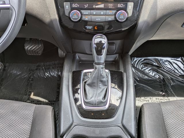 Used 2020 Nissan Rogue Sport SV FWD image 15