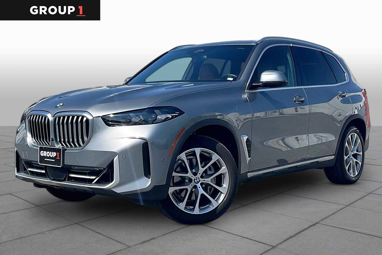 Used 2024 BMW X5 xDrive40i w/ Parking Assistance Package AWD/4WD image 1