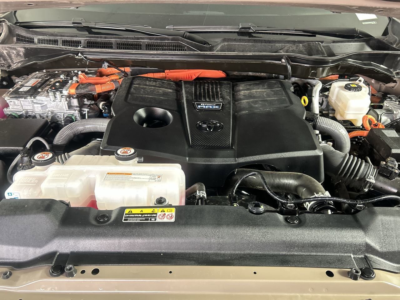 Used 2025 Toyota Tundra TRD Pro AWD/4WD image 11