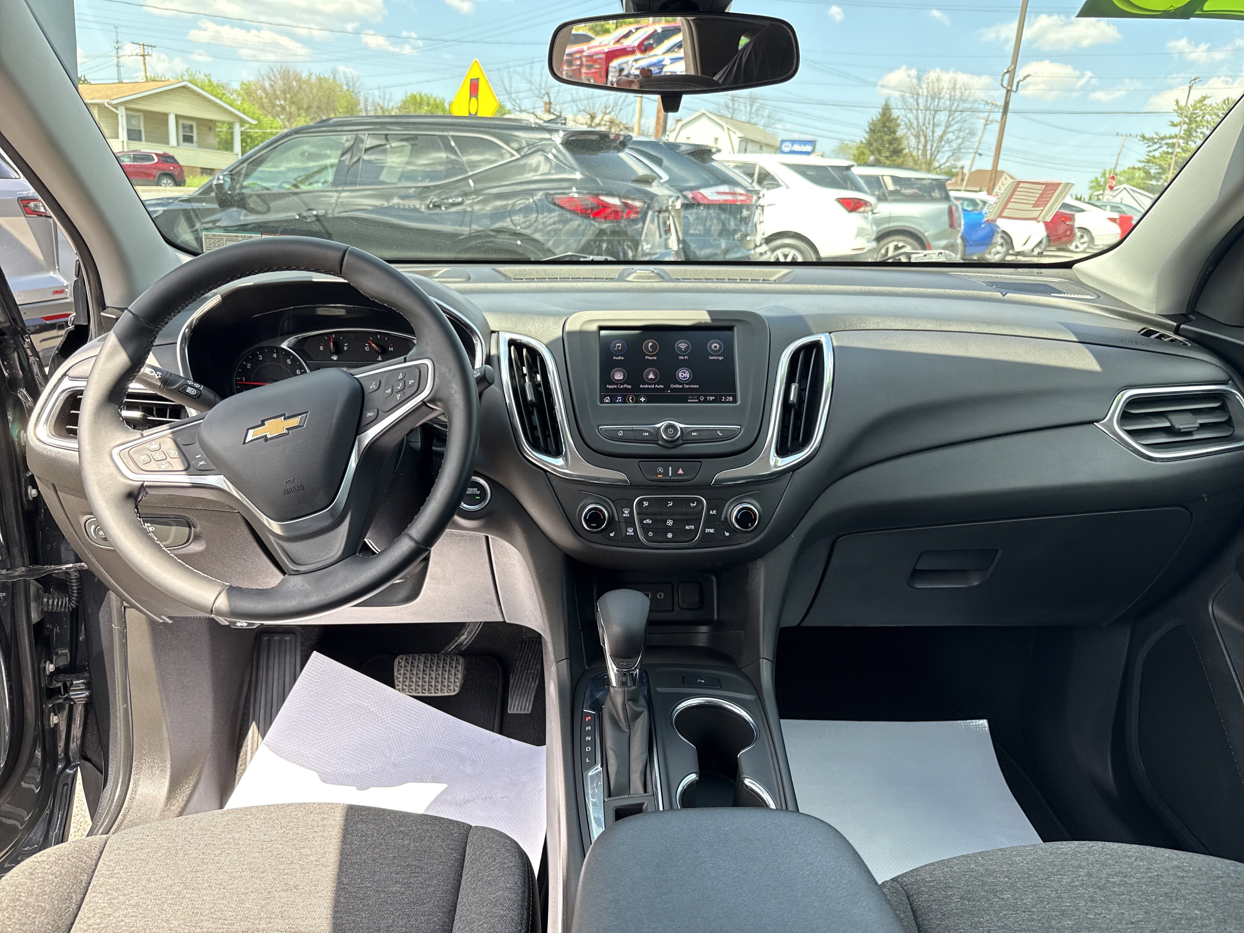 Used 2023 Chevrolet Equinox LT AWD/4WD image 14