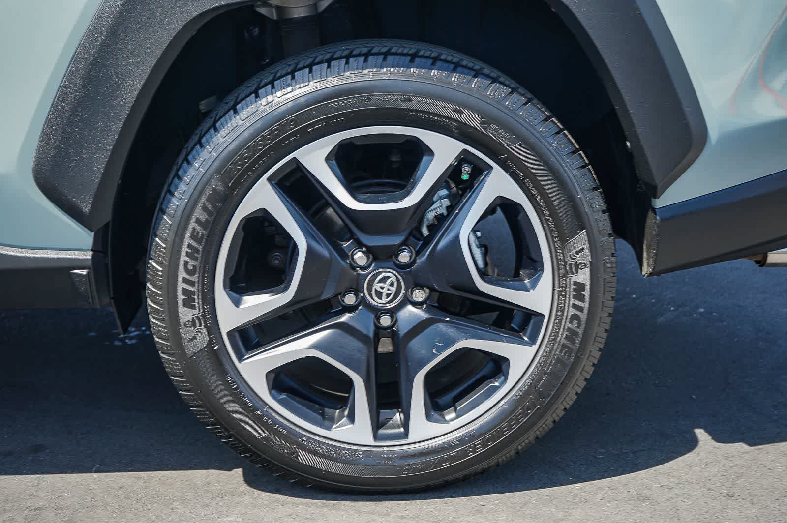 Used 2019 Toyota RAV4 Adventure w/ Advanced Technology Package image 10