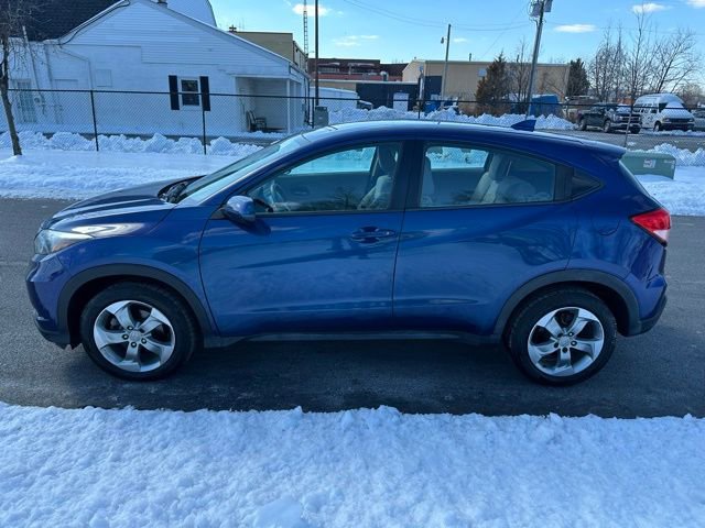 Used 2017 Honda HR-V LX image 26