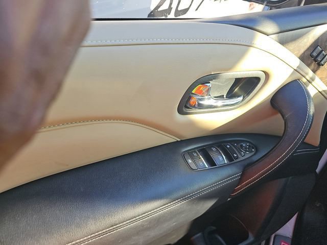 Used 2024 INFINITI QX80 Premium Select w/ Cargo Package image 25