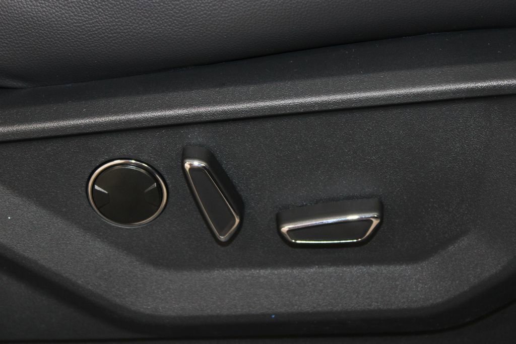 New 2026 Ford F150 Lariat AWD/4WD image 27