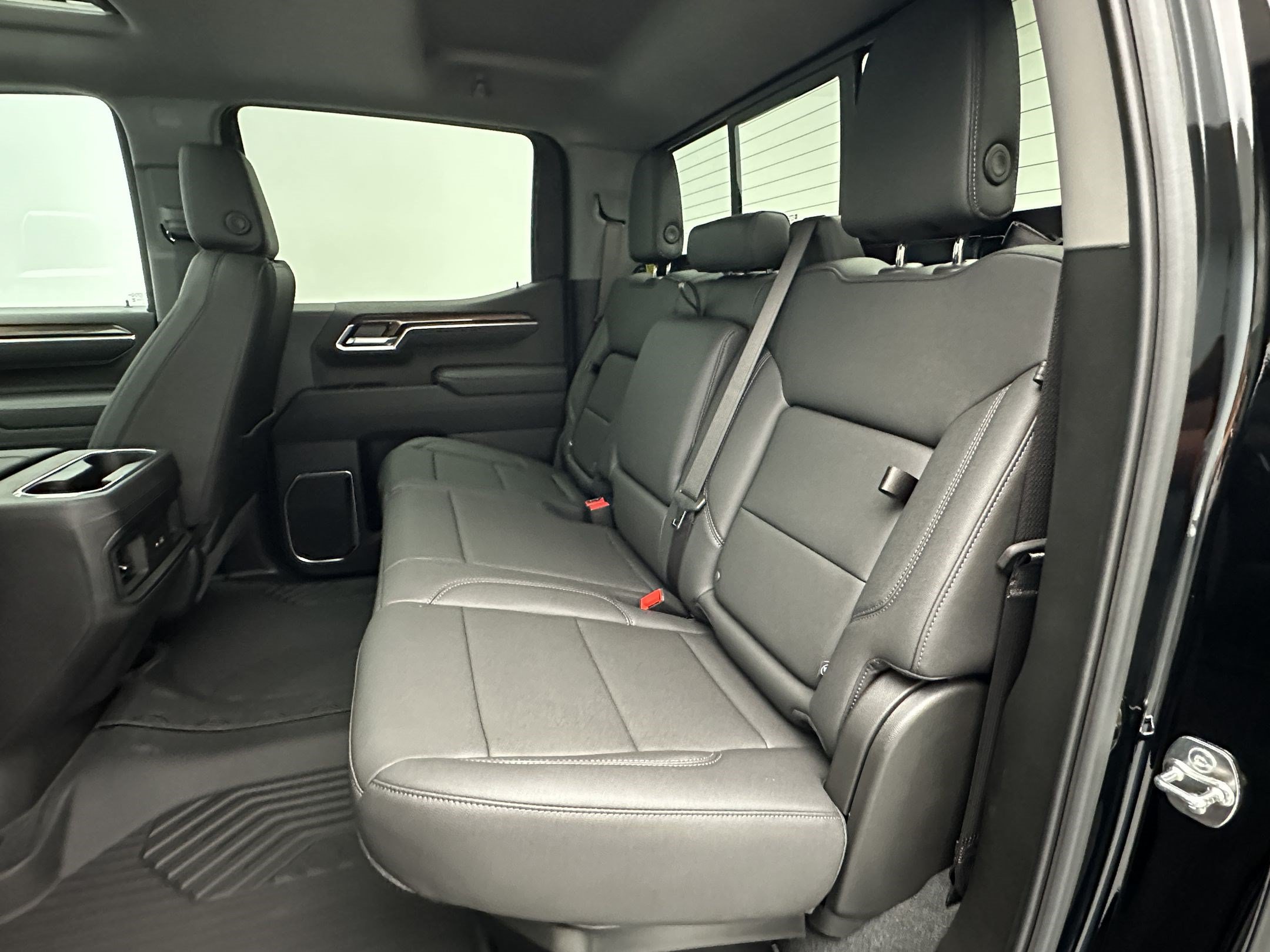 New 2026 Chevrolet Silverado 1500 LT Trail Boss w/ LT Trail Boss Premium Package AWD/4WD image 24