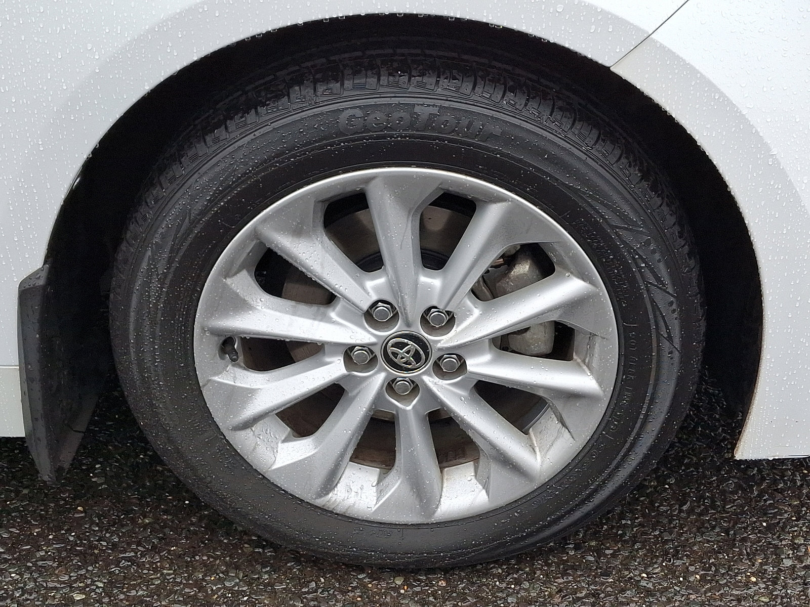 Certified 2022 Toyota Corolla LE w/ LE Convenience Package image 9