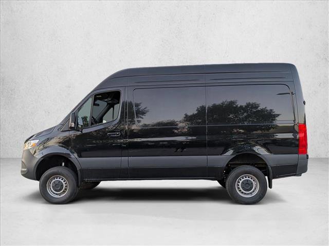 Used 2024 Mercedes-Benz Sprinter 2500 image 8