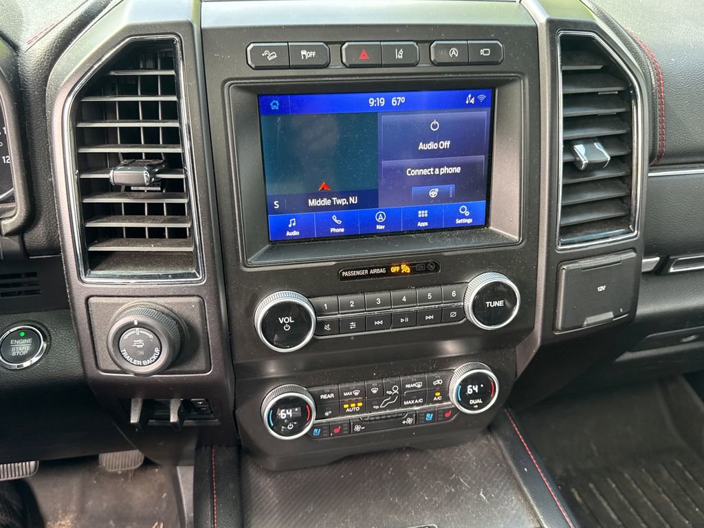 Used 2021 Ford Expedition Max Limited AWD/4WD image 17