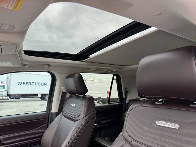Certified 2025 Ford Expedition Platinum w/ Platinum Ultimate Package image 34