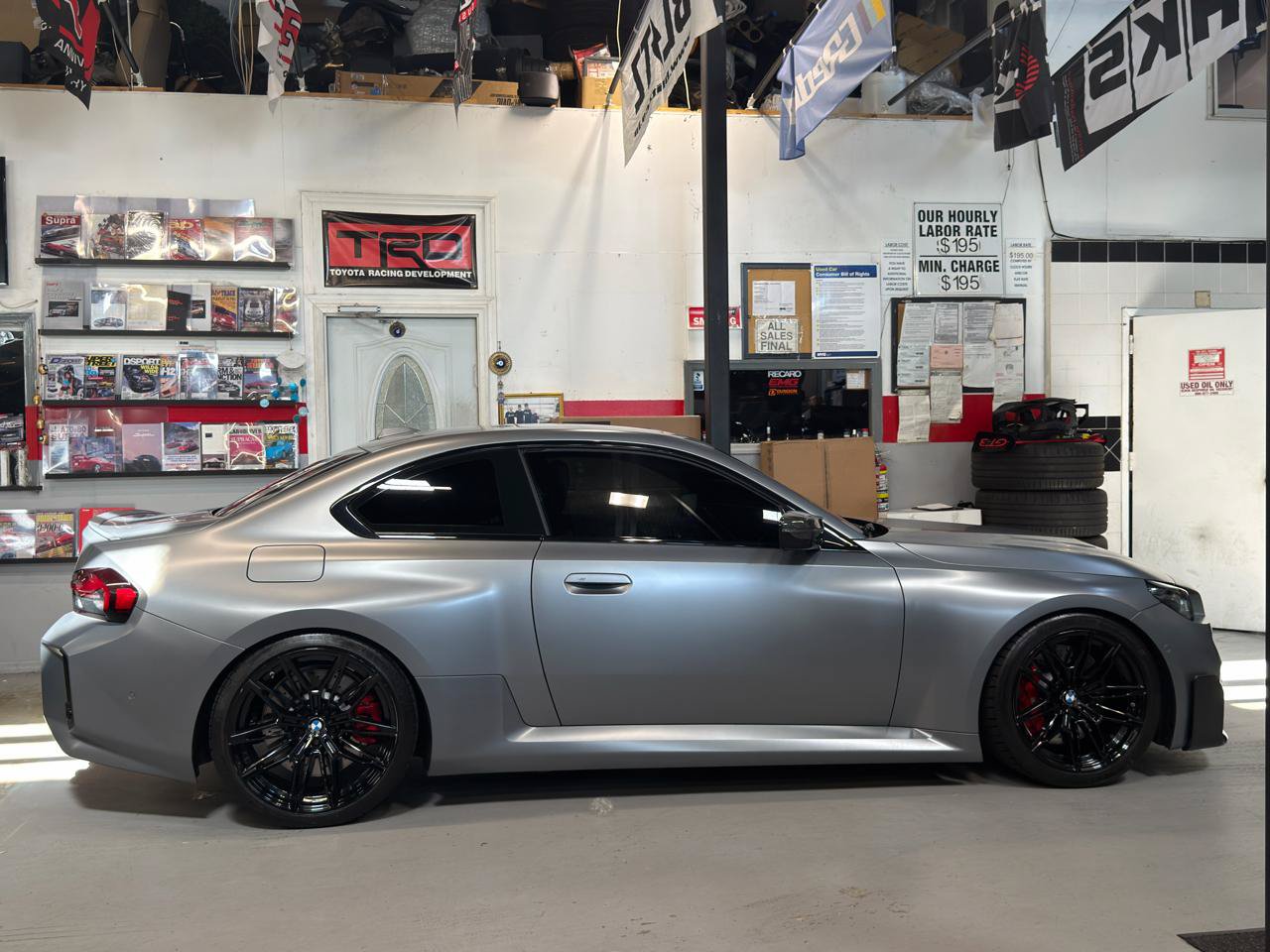 Used 2024 BMW M2 w/ Lighting Package RWD image 4
