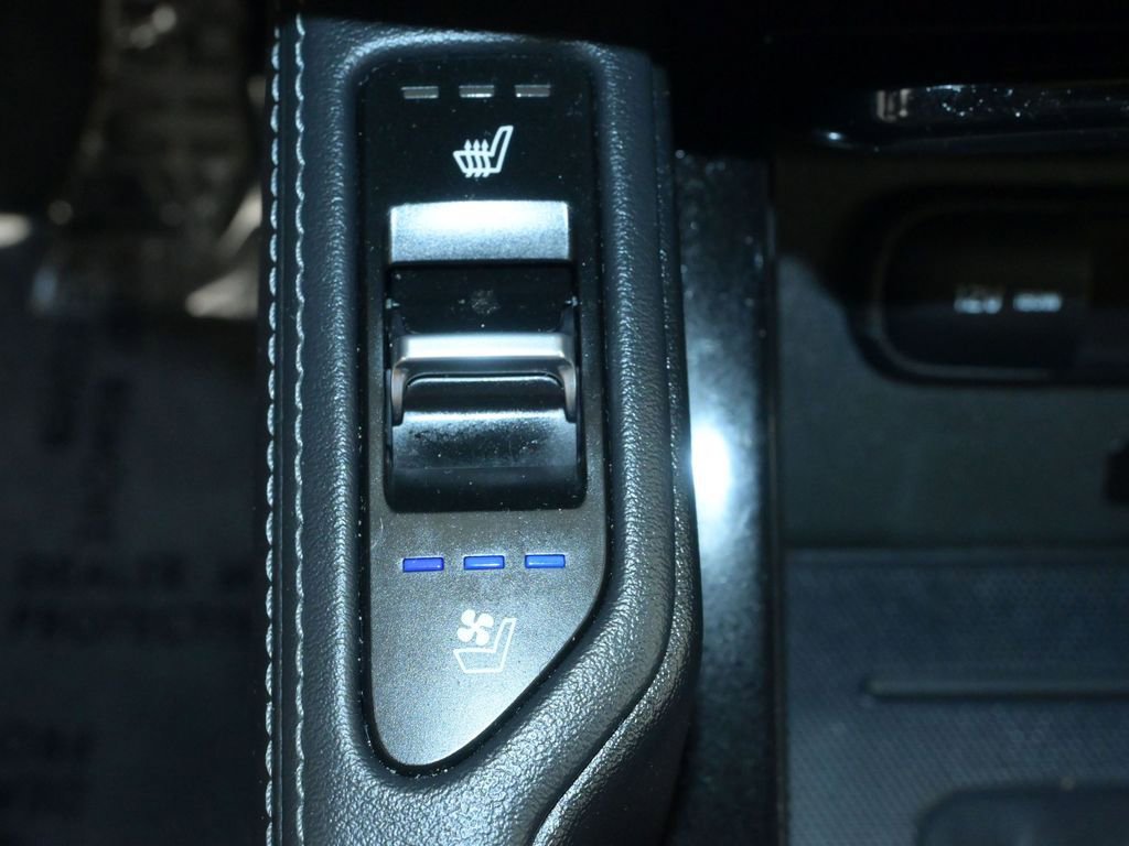 Used 2022 Kia Telluride SX image 40