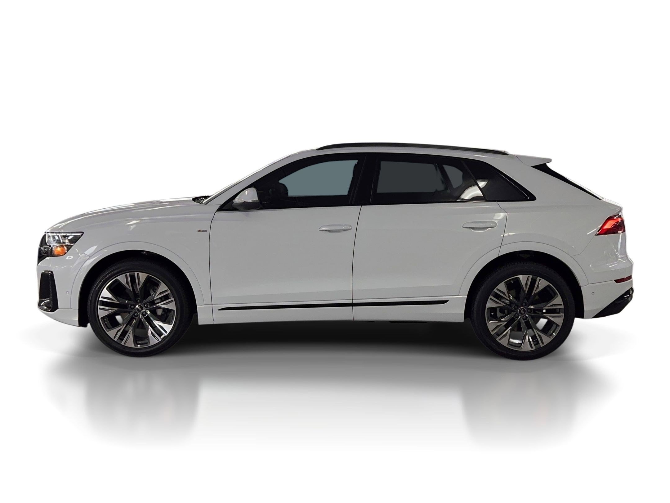 New 2026 Audi Q8 Premium Plus AWD/4WD image 2