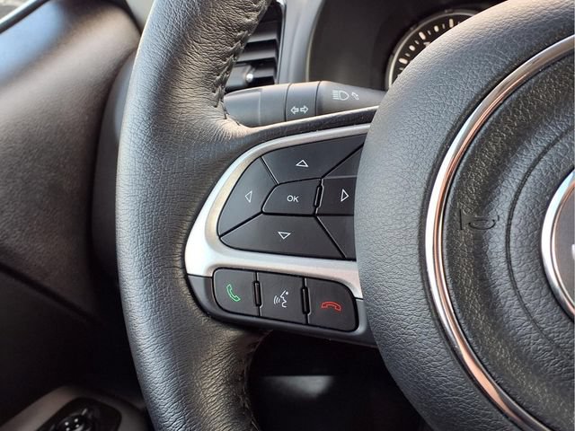 Used 2023 Jeep Renegade Altitude w/ Convenience Group I AWD/4WD image 27