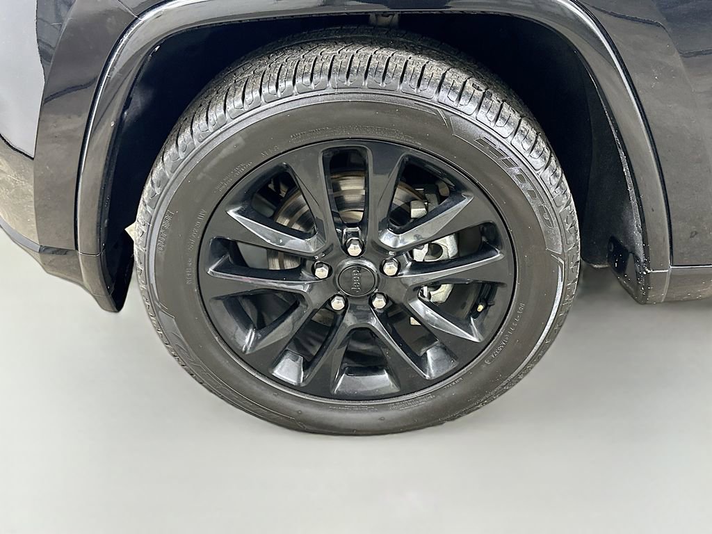 Used 2020 Jeep Grand Cherokee Altitude image 8